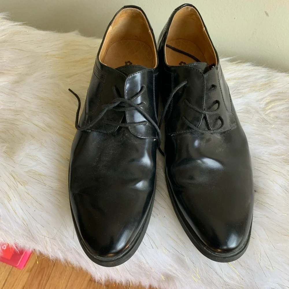 Montagut black leather shoes size 9.5